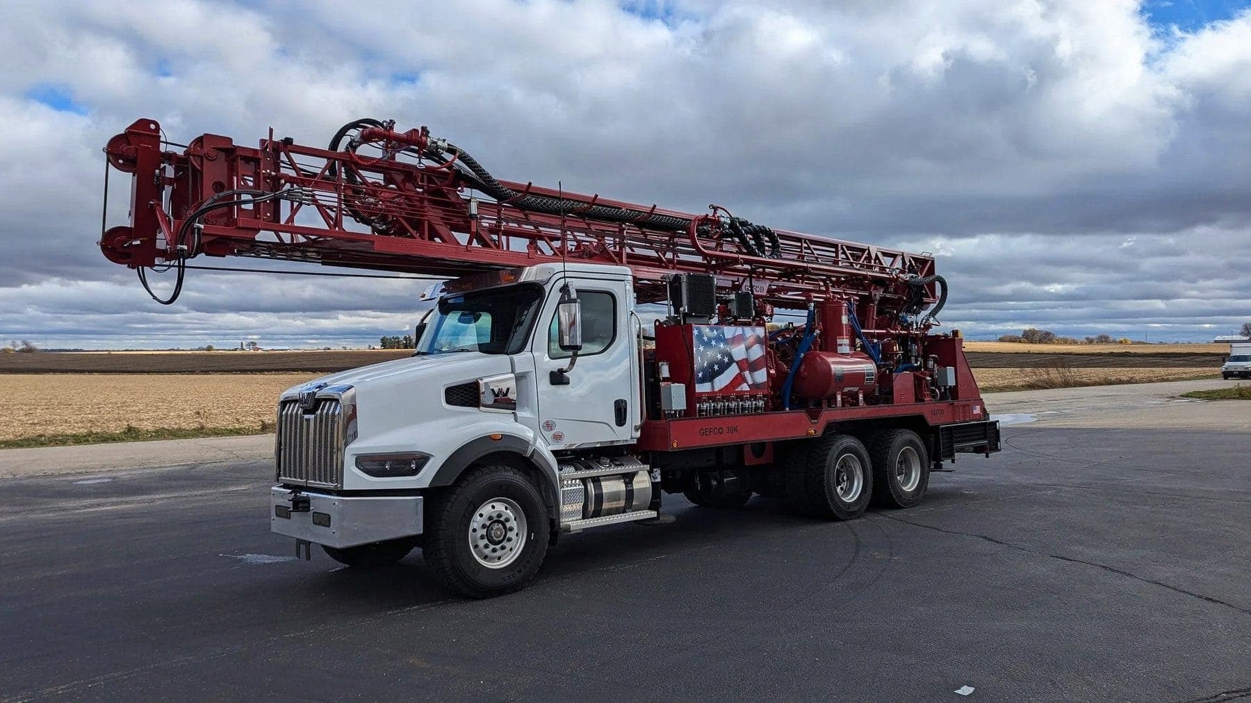 GEFCO 30K ON A 2025 WESTERN STAR