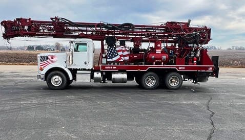 2022 GEFCO 40K WITH CASING HAMMER