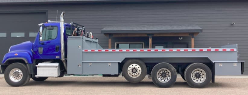 New GEFCO water truck with flatbed water tank