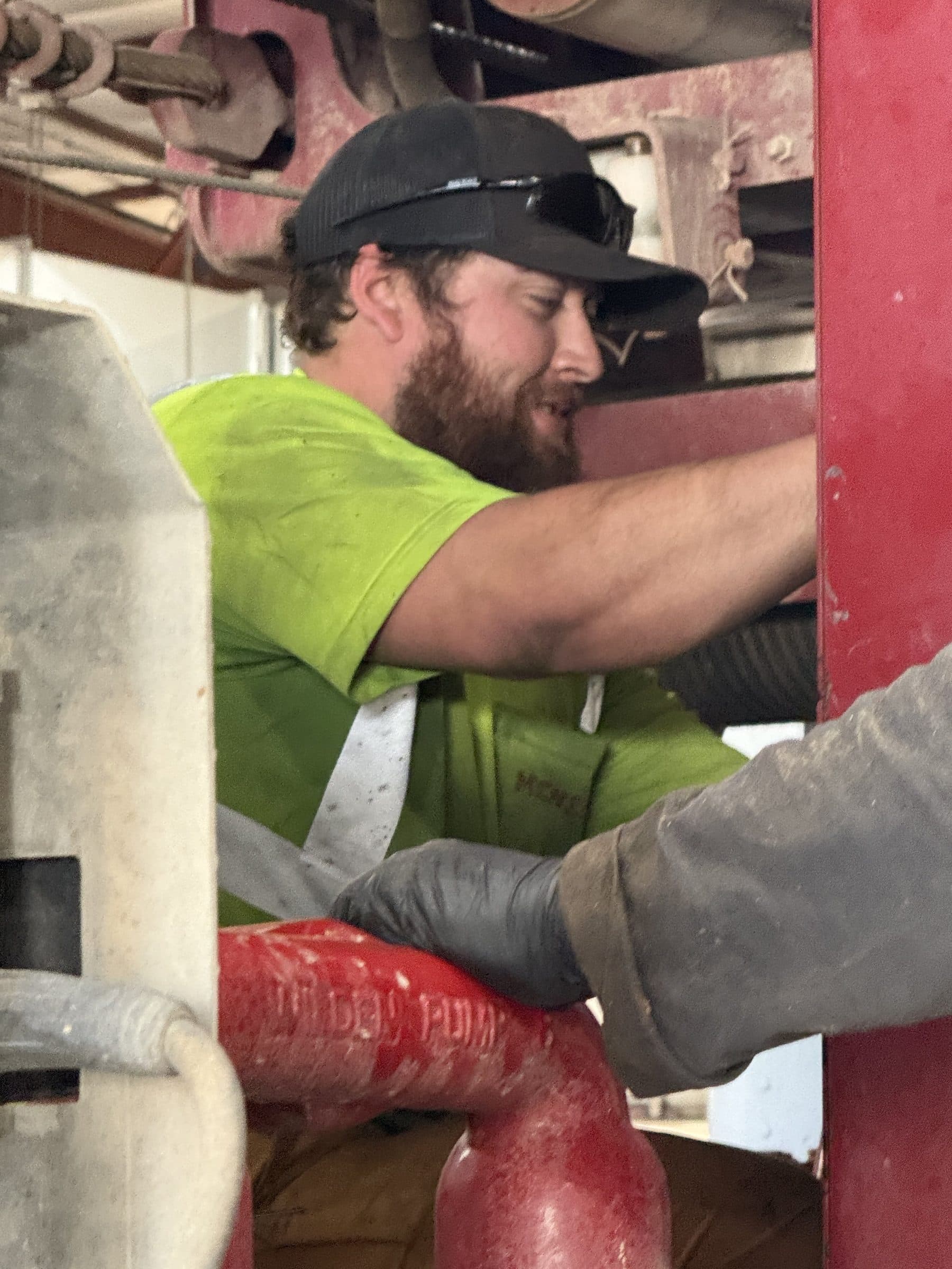 Drill rig repair detail