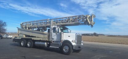 NEW! GEFCO 40k on a 2024 Peterbilt 589 with Telematics - Image 4