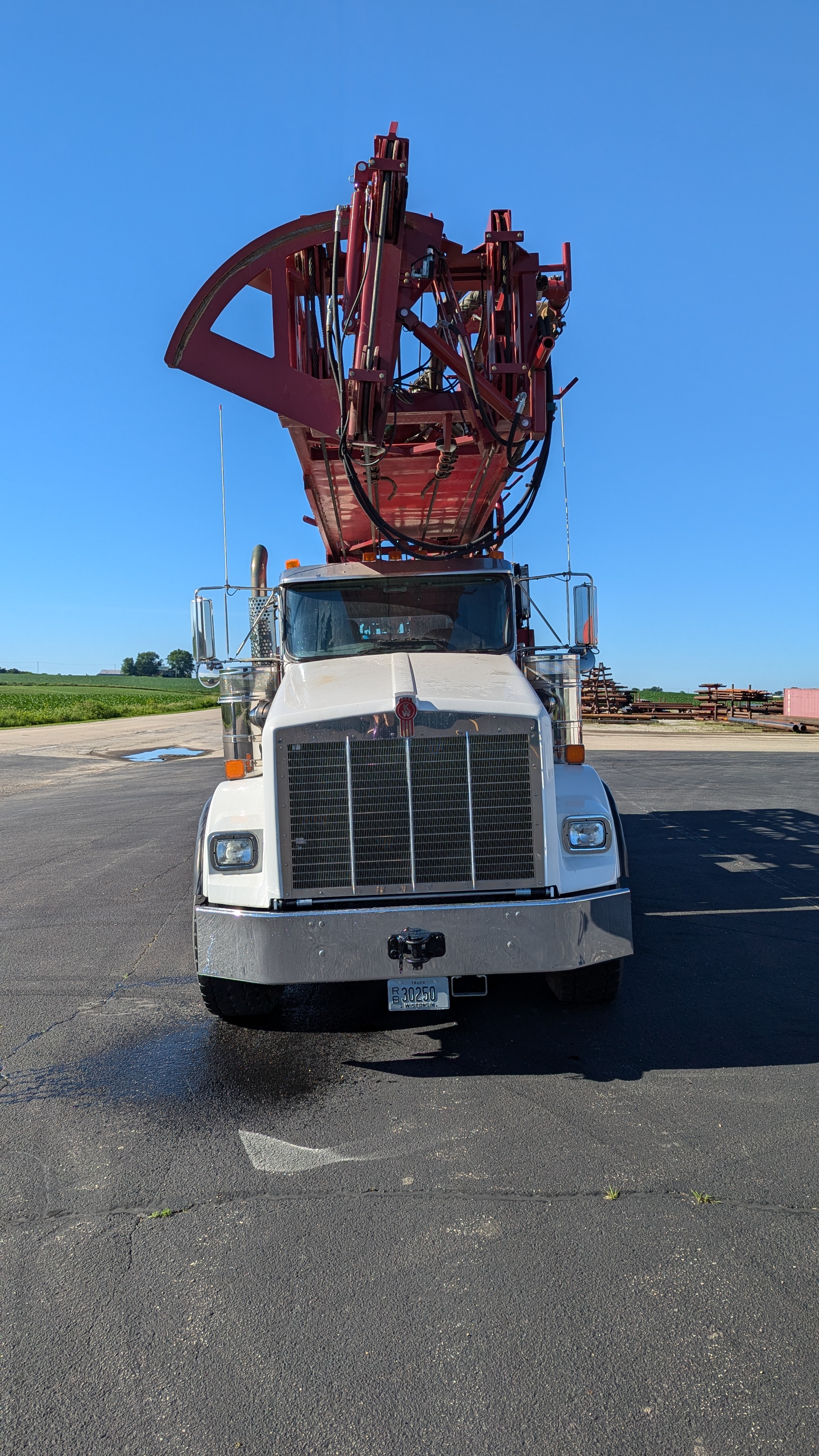 For Sale and immediately available: 2023 GEFCO 40K on a Kenworth T800